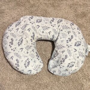 Graco Feeding Pillow